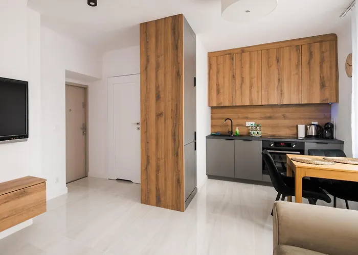 Metro Ratusz Arsenał Deluxe